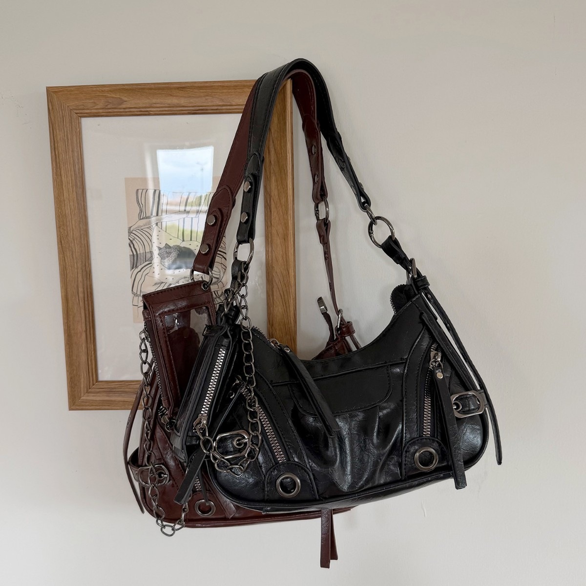 Women Bags On Sale - حقائب كروس بودي صغيرة من CGCBAG