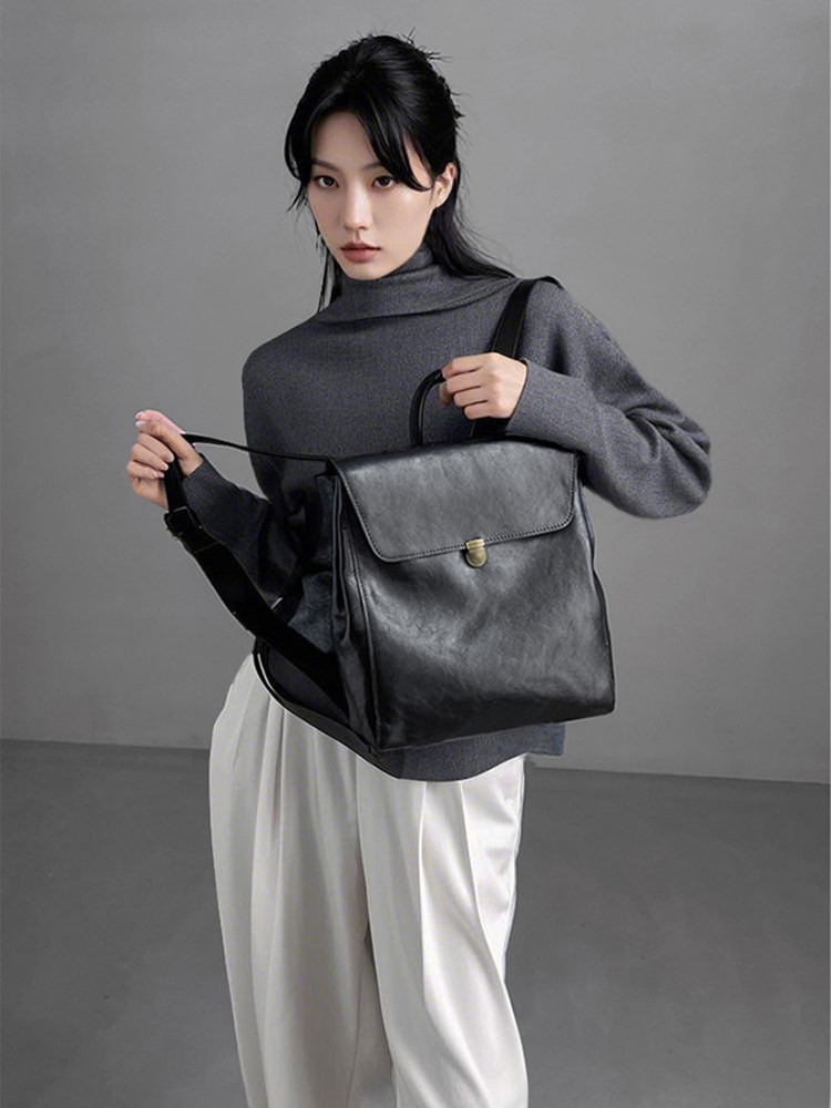 حقيبة ظهر من الجلد الطبيعي ذات - مراجعة Women Bags Branded وسعره